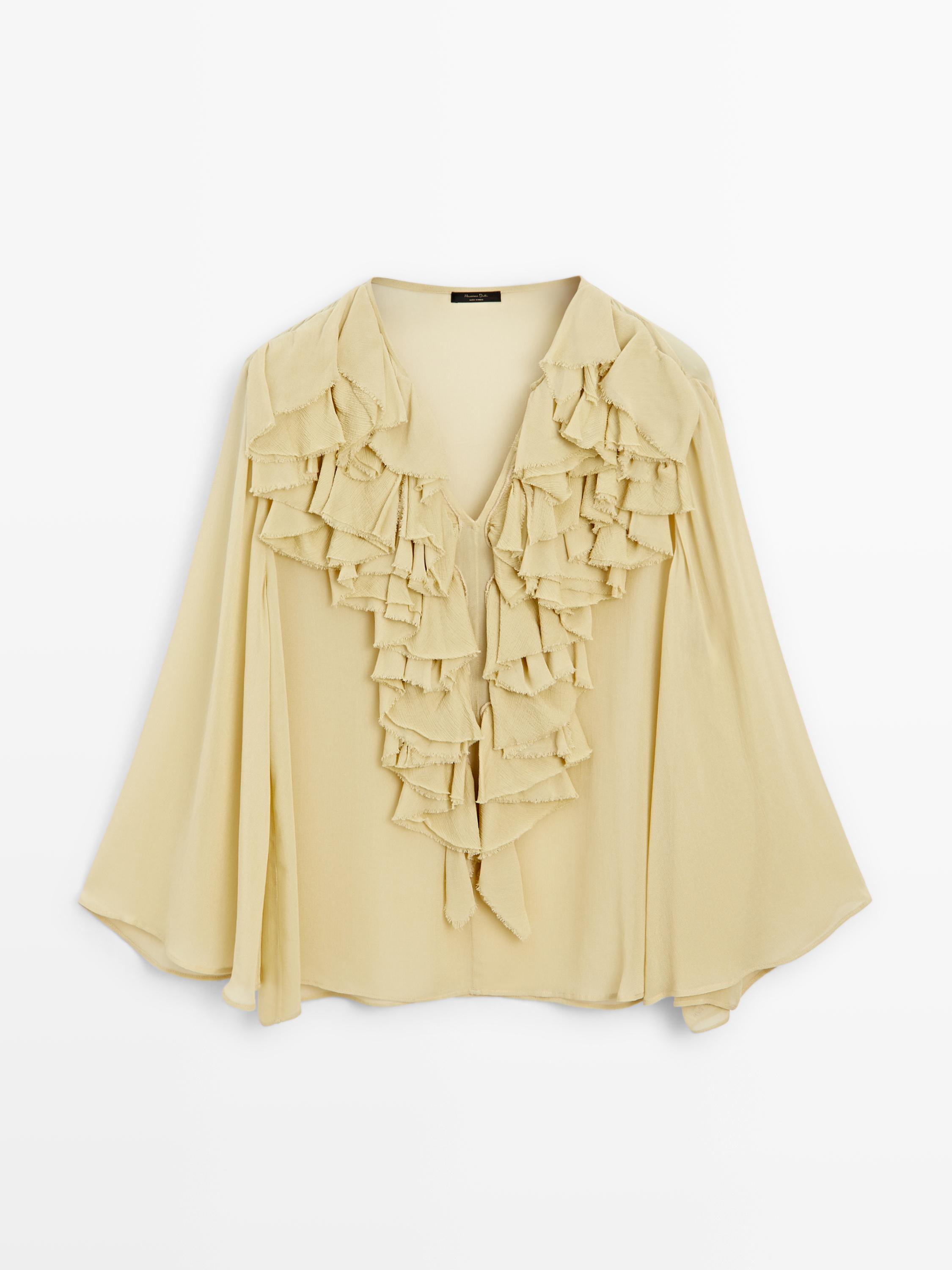 Flowing blouse with ruffled neckline - STUDIO